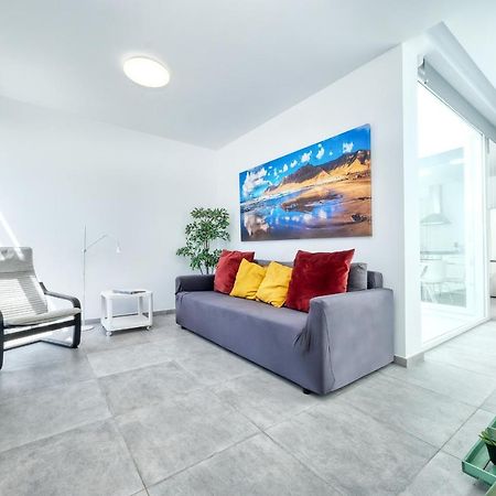 Karma Famara 1 A 25M Del Mar Villa Dış mekan fotoğraf