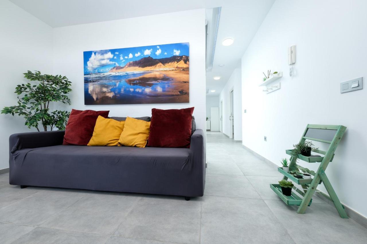 Karma Famara 1 A 25M Del Mar Villa Dış mekan fotoğraf